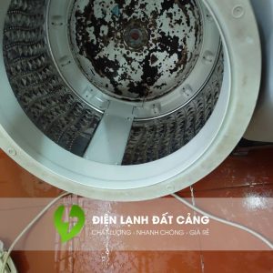 Khi máy giặt hỏng hóc, thay vì chọn dịch vụ rẻ nhưng thiếu bảo hành, bạn nên so sánh các dịch vụ sửa máy giặt tại Hải Phòng dựa trên nhiều tiêu chí quan trọng.