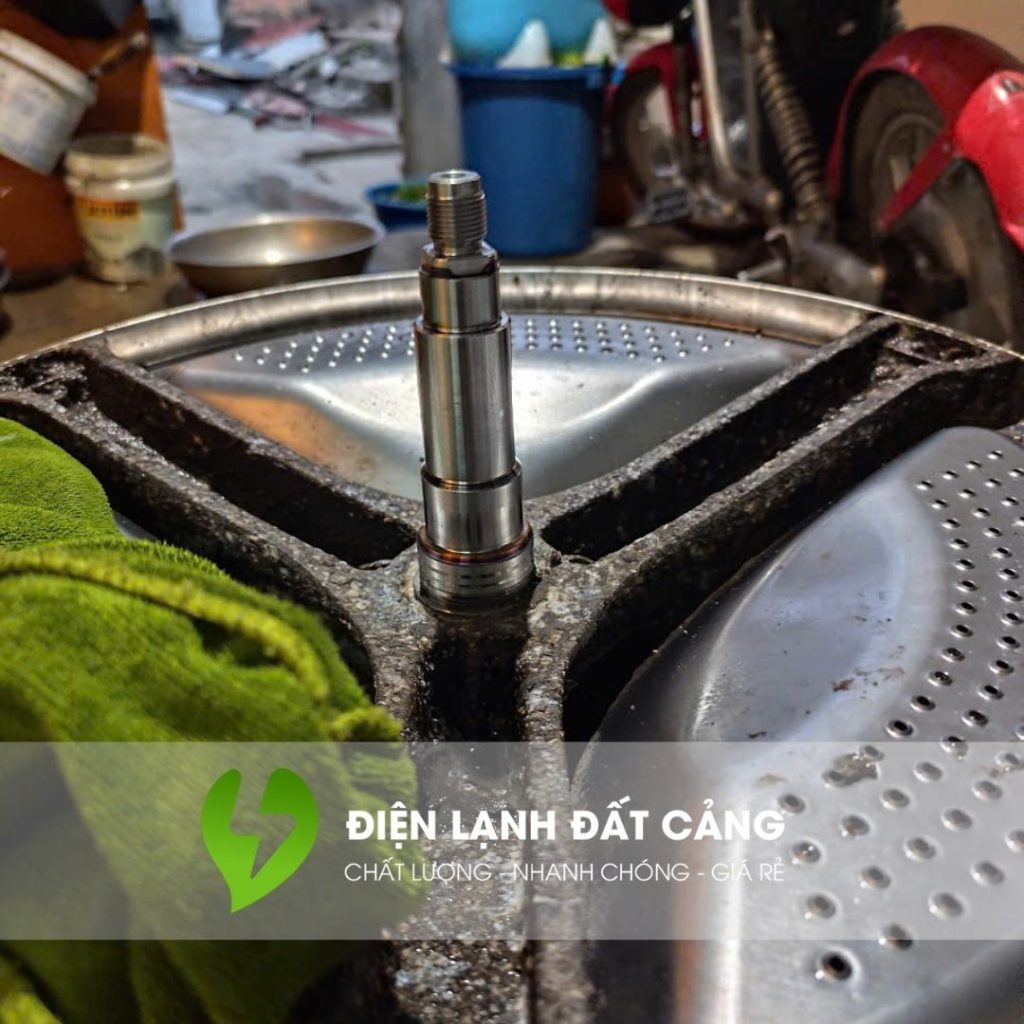 ĐIỆN LẠNH ĐẤT CẢNG sẽ chia sẻ những kinh nghiệm thực tế, hữu ích, giúp bạn chủ động và an tâm hơn trong quá trình sửa chữa.