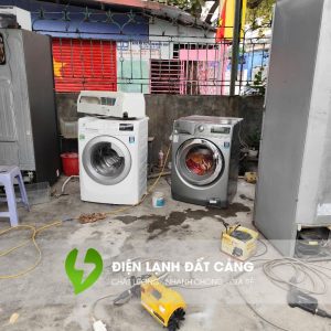 Để sửa máy giặt hiệu quả, an toàn và tiết kiệm, bạn không nên gọi thợ “ngẫu nhiên”, không rõ chuyên môn. Thay vào đó, hãy chọn đơn vị có kỹ thuật viên chuyên ngành, giàu kinh nghiệm như ĐIỆN LẠNH ĐẤT CẢNG.