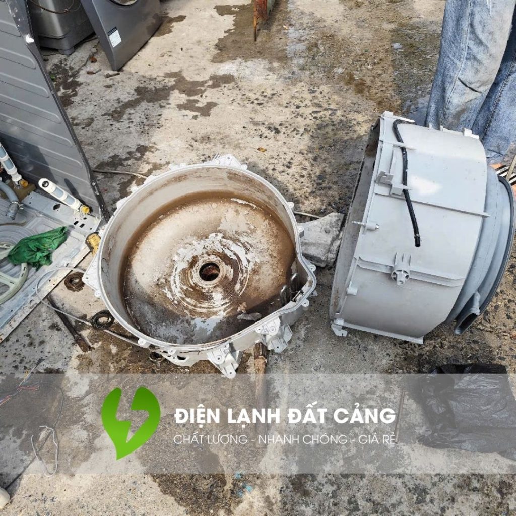 ĐIỆN LẠNH ĐẤT CẢNG là đơn vị chuyên sửa máy giặt Electrolux tại Hải Phòng, đặc biệt là xử lý lỗi mất nguồn
